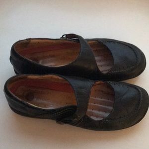 Black Clark Flats 9M